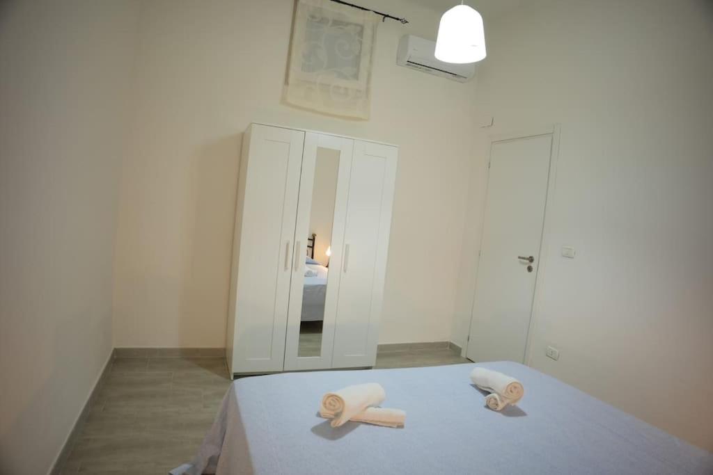 Bari, Puglia. Centrale E Facile Da Raggiungere !! Eksteriør bilde